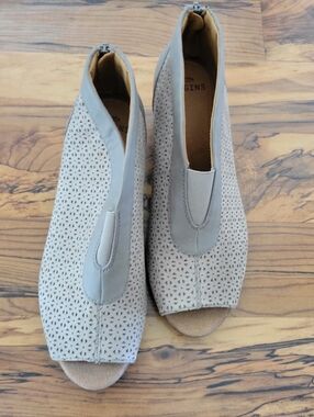 Earth Origins Perforated Open-Toe Wedge Booties